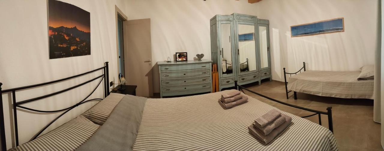 Semi Al Vento: La Bio-Casa Nel Giardino Incantato! Apartamento Paesana Exterior foto
